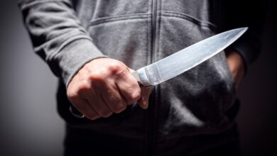 Drohung mit Messer
