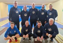 KSK Klagenfurt-Magdalensberg in Leoben, stehend von links: Obmann Werner Rössler, Günter Snieder jun., Andrej Lahovec, Roman Leitner und Sportkapitän Daniel Waldhauser; hockend von links: Rafael Waldhauser, Dominik Konec, Martin Oberrauner und Adolf Pichler ©KSK Klagenfurt-Magdalensberg